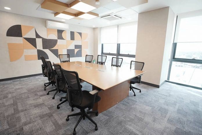 The Show Suite’s conference room gives a feel of how a relaxed atmosphere can make meetings even more productive.
