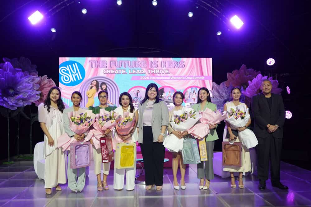From L to R: SM Prime Holdings Vice President and Head of Design, Innovation, and Strategy Jica Sy, content creator Belle Rodolfo, Connected Women Co-founder Gina Romero, TikTok Global Business Solutions PH Team Business Development Manager, SM Supermalls Assistant Vice President for Marketing and Leasing Hanna Carinna Sy, GRWM Cosmetics Founder Mae Layug-Madriñan, The Editor’s Market Philippines Co-owner Erica Dee-Poe, SoFA Co-founder Amina Aranaz, and SM Supermalls Executive Vice President for Marketing Joaquin San Agustin.
