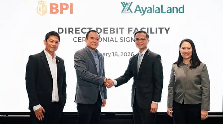 From left: BPI’s Joel De Vera, Head of Strategy, Products, and Support, Institutional Banking, and Louie Cruz, Head of Institutional Banking with ALI’s Jose Eduardo Quimpo II, CFO and Treasurer, and Sheila Marie San Buenaventura, Residential Business Group CFO.
