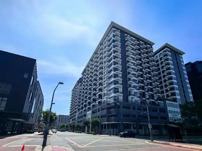 The MidPark Towers facade. PHOTO FROM DMWAI
