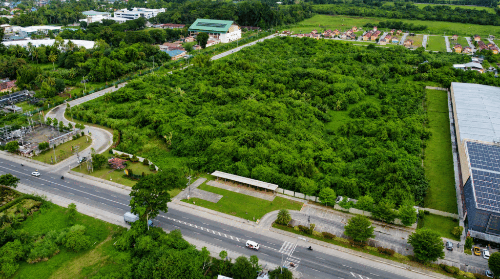 Business viability is propelled by proximity to people, movement, and market activity. With presence in 45 provinces and 115 cities and municipalities, Vista Commercial Assets (VCA) provides partners with pathways to well-positioned properties nationwide.

